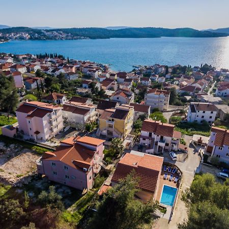 Villa Nora Trogir Luaran gambar